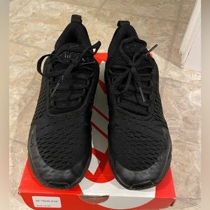 Black Nike Air Max 270s
